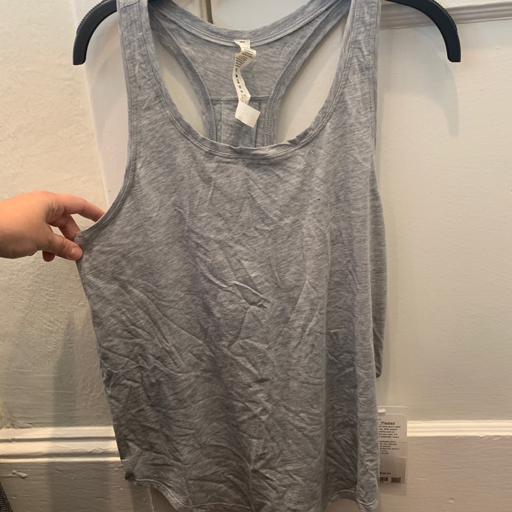 Lululemon Live Tank Pleated size 4